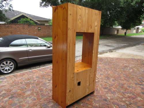 Country Cottage Style will make a perfect bookcase