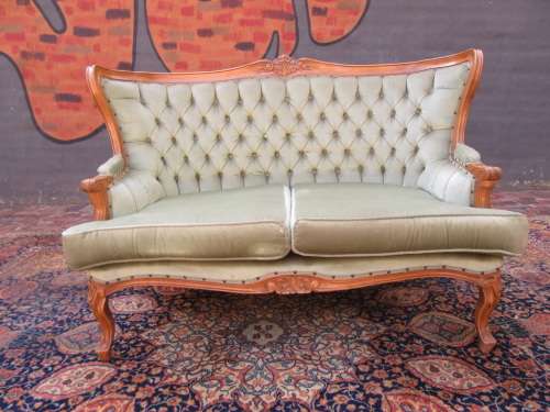 Spectacular Victorian Style hand carved couch with beautiful carved detailing