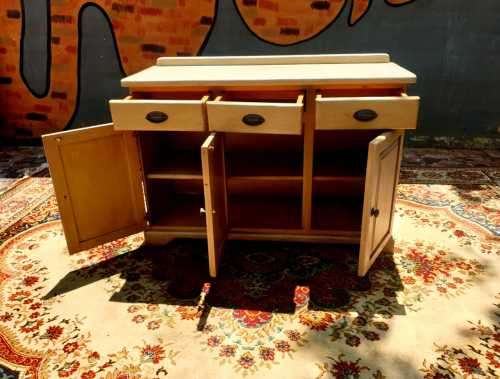 Weatherly`s Side Server with Three Drawers and Doors