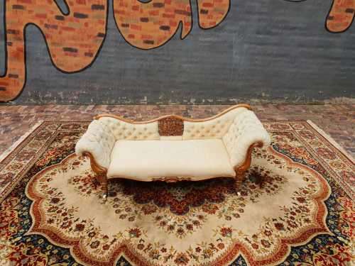 Antique Victorian chaise lounge
