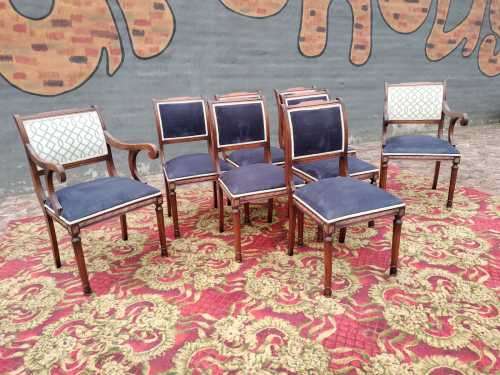 Elegant 8 Seater Regency Style dining room table and chairs