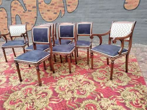Elegant 8 Seater Regency Style dining room table and chairs