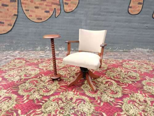 Antique Captains Chair very comfortable solid wood,