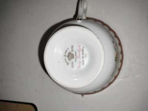 Royal Albert Lady Carlyle