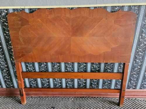 Headboard    H122cm x L137cm Collection Only As Is