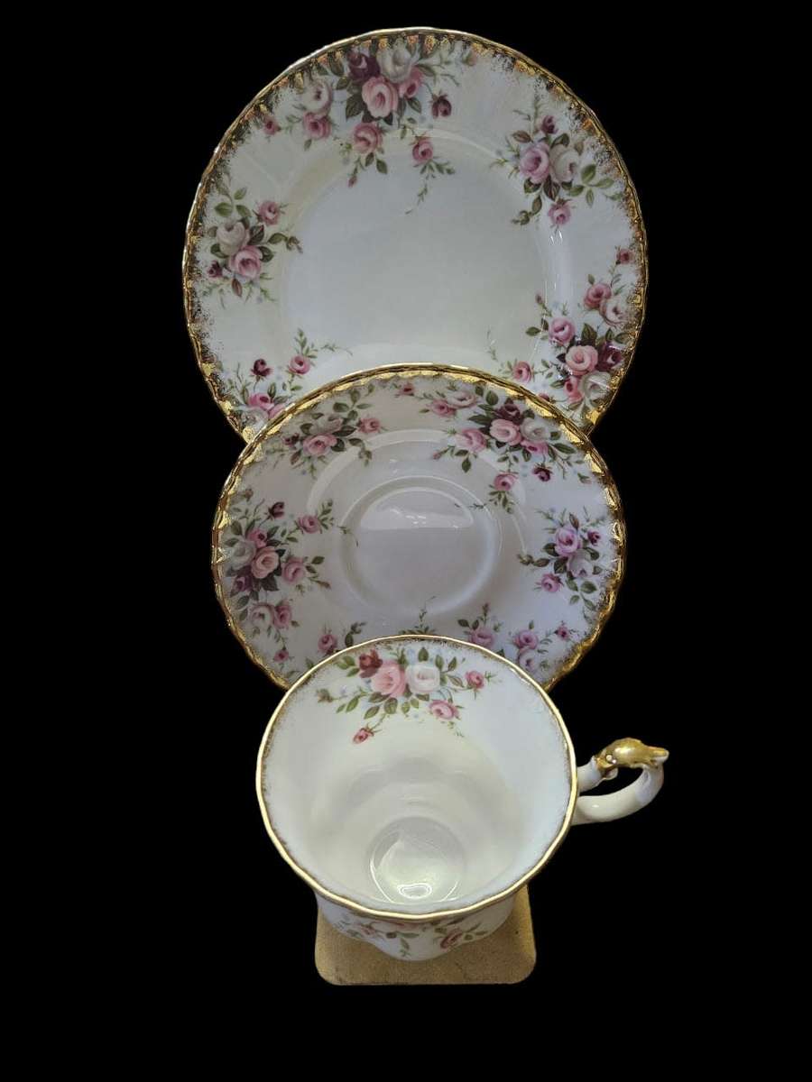 Royal Albert Cottage Garden trio 6 available