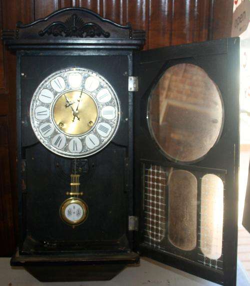 SURPED DARK WOOD 30 DAY PENDULUM WALL CLOCK