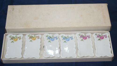 MAGNIFICENT VINTAGE PLACE NAME PLAQUES RESTS BOXED SET OF 6 FLORAL ELWECO 1960'S