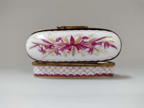 Rare French Limoge Style Peint Mein Trinket Boxes