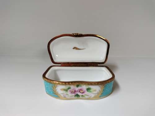Rare French Limoge Peint Mein Turquoise Pill Box