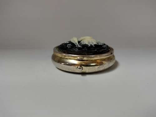 Vintage Cameo Pill Box