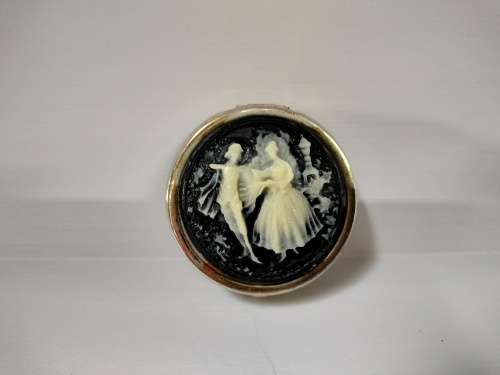 Vintage Cameo Pill Box