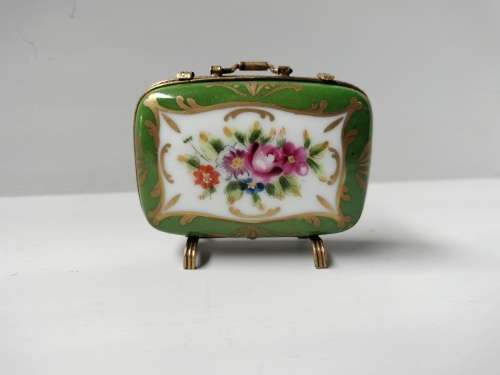 French Limoge Peint Mein Footed Trinket Box Green