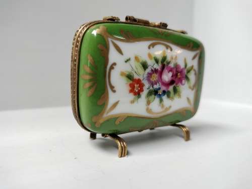 French Limoge Peint Mein Footed Trinket Box Green