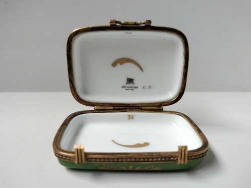 French Limoge Peint Mein Footed Trinket Box Green