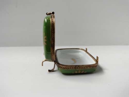 French Limoge Peint Mein Footed Trinket Box Green