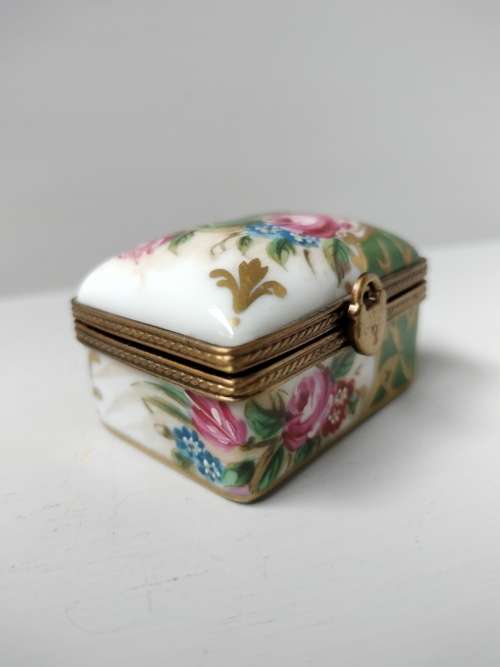 Limoge Hand Painted Green Pill Box