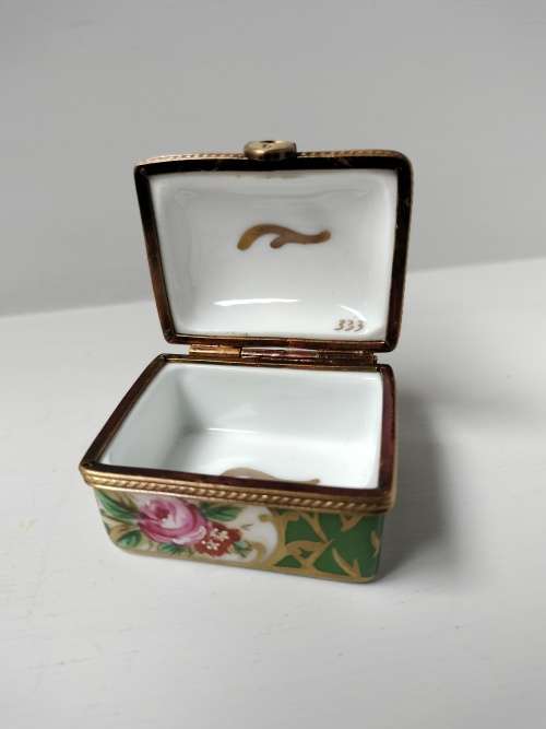 Limoge Hand Painted Green Pill Box