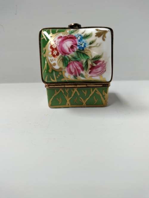Limoge Hand Painted Green Pill Box