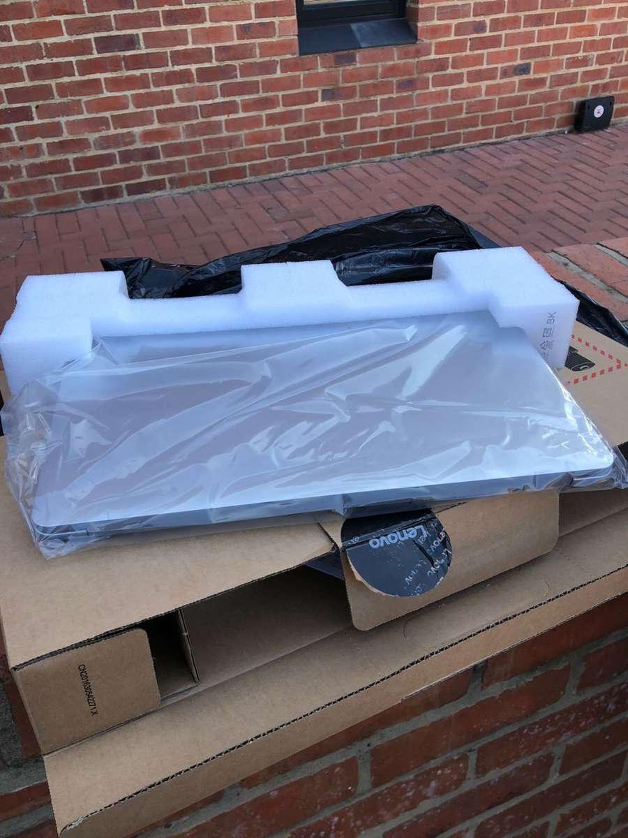 Lenovo IdeaPad 1 15IAU7 Notebook PC