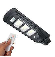 Classic Outdoor 120W Solar Street Light with Remote