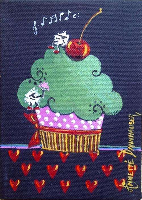 AD1653 Green Cupcake by Annette Dannhauser 130mmx180mm