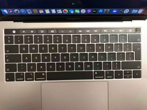 *No Reserve* Demo Touch Bar Macbook Pro