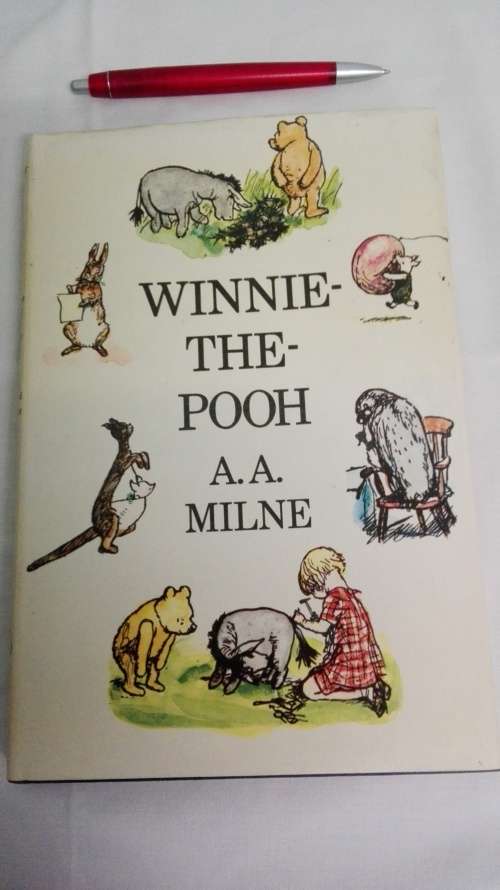 2 Books WINNIE THE POOH A A MILNE and WIND IN THE WILLOWS KENNITH GRAHAME