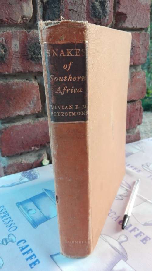 SNAKES of Southern Africa VIVIAN F M FITZSIMONS plus Poster "  The John Visser Guide to Dangerous
