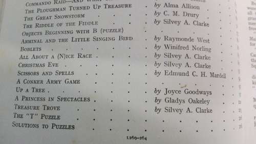 BOBBY BEAR`S ANNUAL  ( Vintage Children`s book from around 1946 )