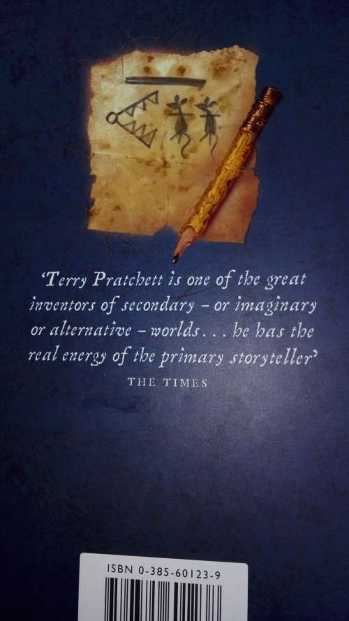 2 Books TERRY PRATCHETT THE WEE FREE MEN A Story of Discworld PLUS The Amazing Maurice and his Educa