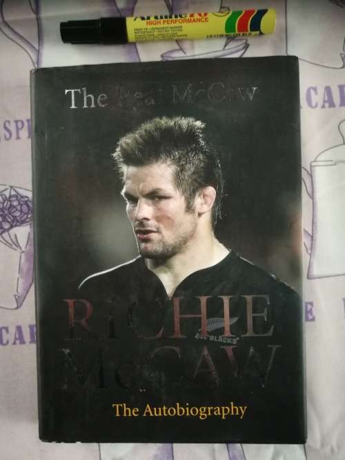 RICHIE McCAW THE AUTOBIOGRAPHY The Real McCaw  ( Hardcover Book -like new )