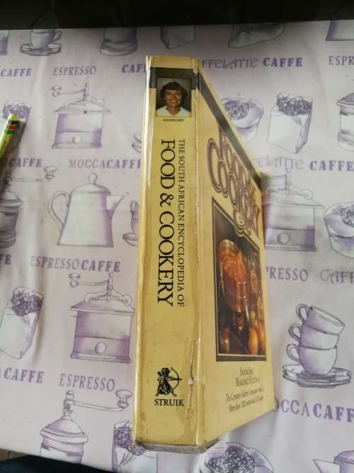 The South African Encyclopedia of FOOD & COOKERY SANNIE SMIT ; MARGARET FULTON