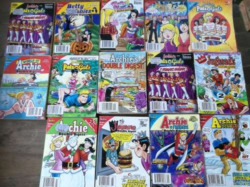 Bundle of 13 ARCHIE  ; JUGHEAD ; BETTY COMICS