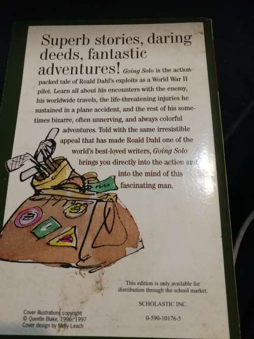 Bundle of SIX ROALD DAHL Books  for Children