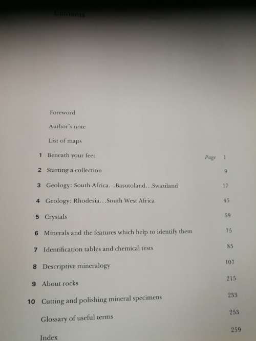 GEMS MINERALS AND ROCKS IN SOUTHERN AFRICA J R McIVER  ( Geology )