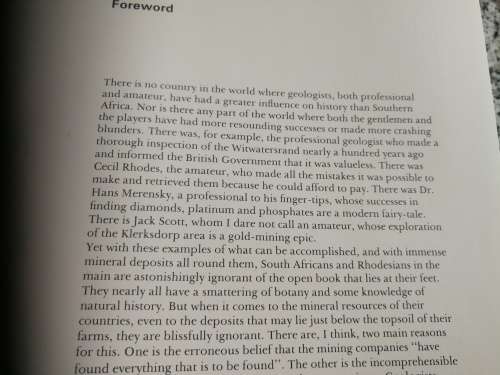 GEMS MINERALS AND ROCKS IN SOUTHERN AFRICA J R McIVER  ( Geology )