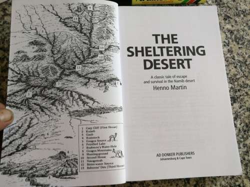THE SHELTERING DESERT HENNO MARTIN ( Softcover )