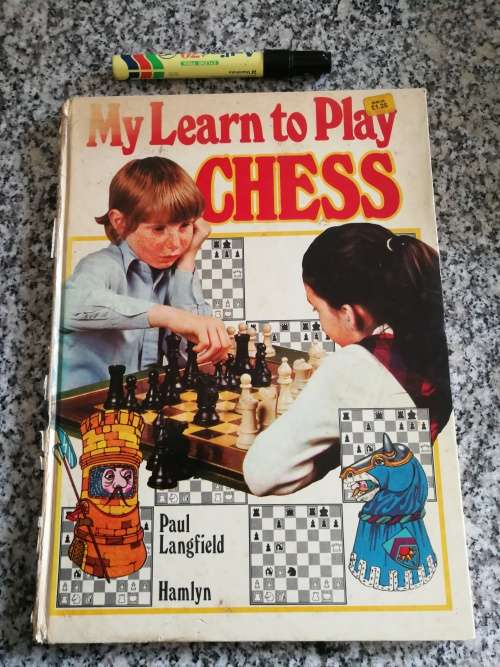 4 Books on CHESS  as described below  ( for beginners )
