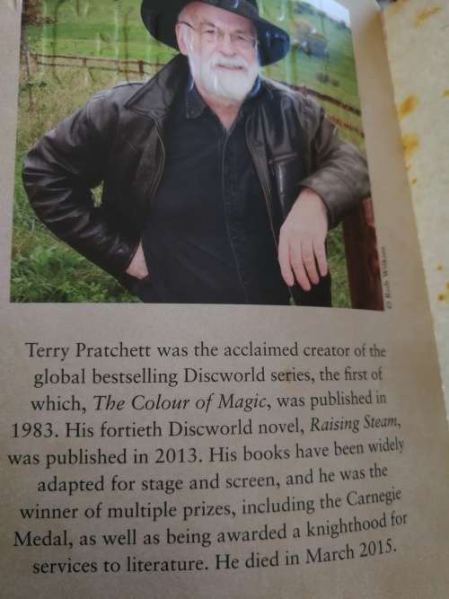 TERRY PRATCHETT IN HIS OWN WORDS A Slip of the Keyboard Reflections on Life Death and Hats