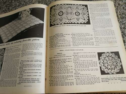 CROCHET AND FINE KNITTING E E VISSER 3rd Edition big range of beautiful and practical patterns