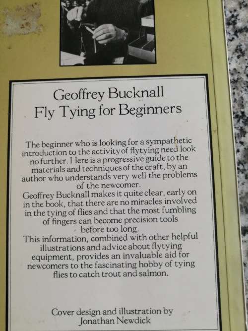 FLY TYING FOR BEGINNERS GEOFFREY BUCKNALL A Benn Fishing Handbook  ( flyfishing  )