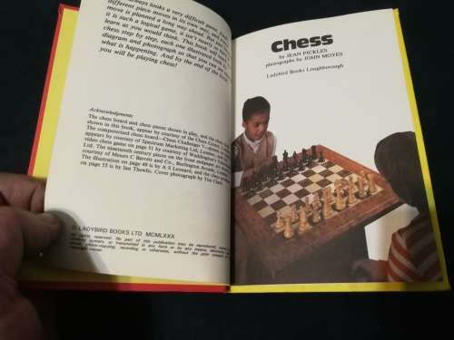 4 Books on CHESS  as described below  ( for beginners )