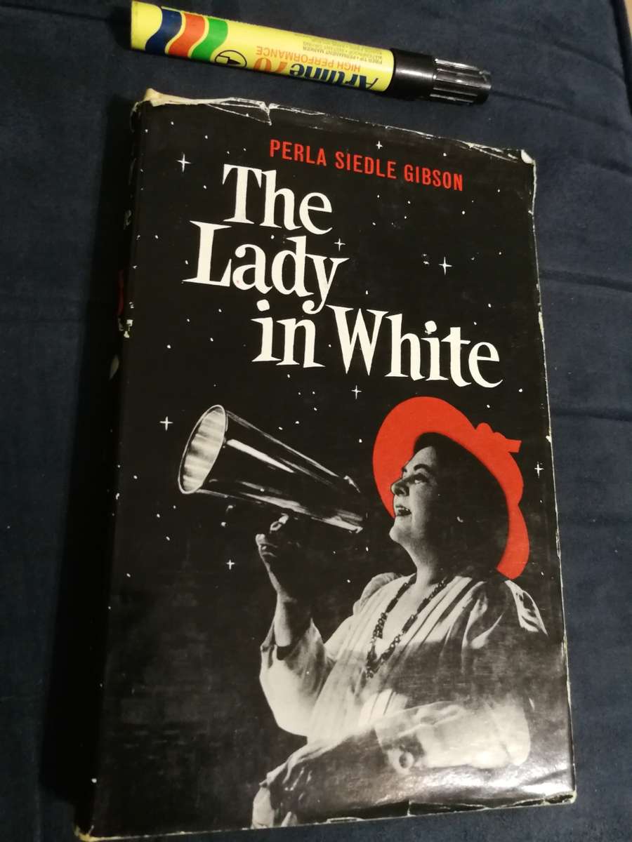 DURBAN South Africa WW2 LADY who sang to the Troops PERLA SIEDLE GIBSON LADY IN WHITE