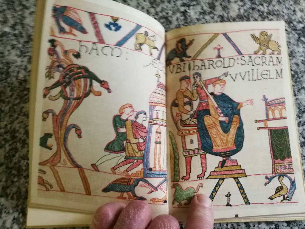 THE BAYEVX TAPESTRY BY ERIC MACLAGAN 1945  English history
