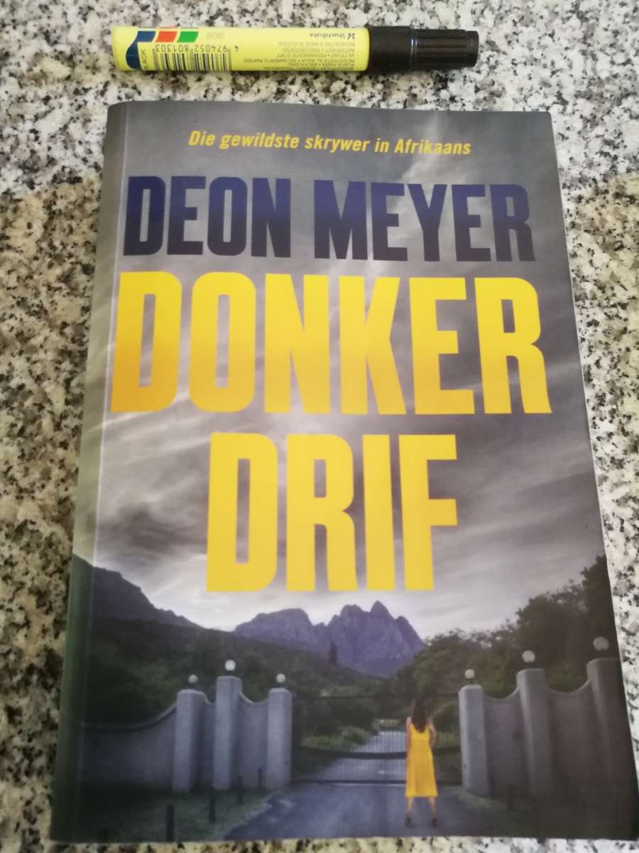 DEON MEYER DONKERDRIF
