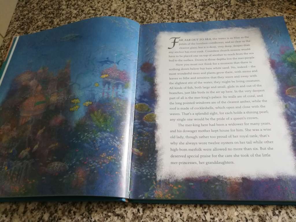 THE LITTLE MERMAID HANS CHRISTIAN ANDERSEN Walker Books 2009
