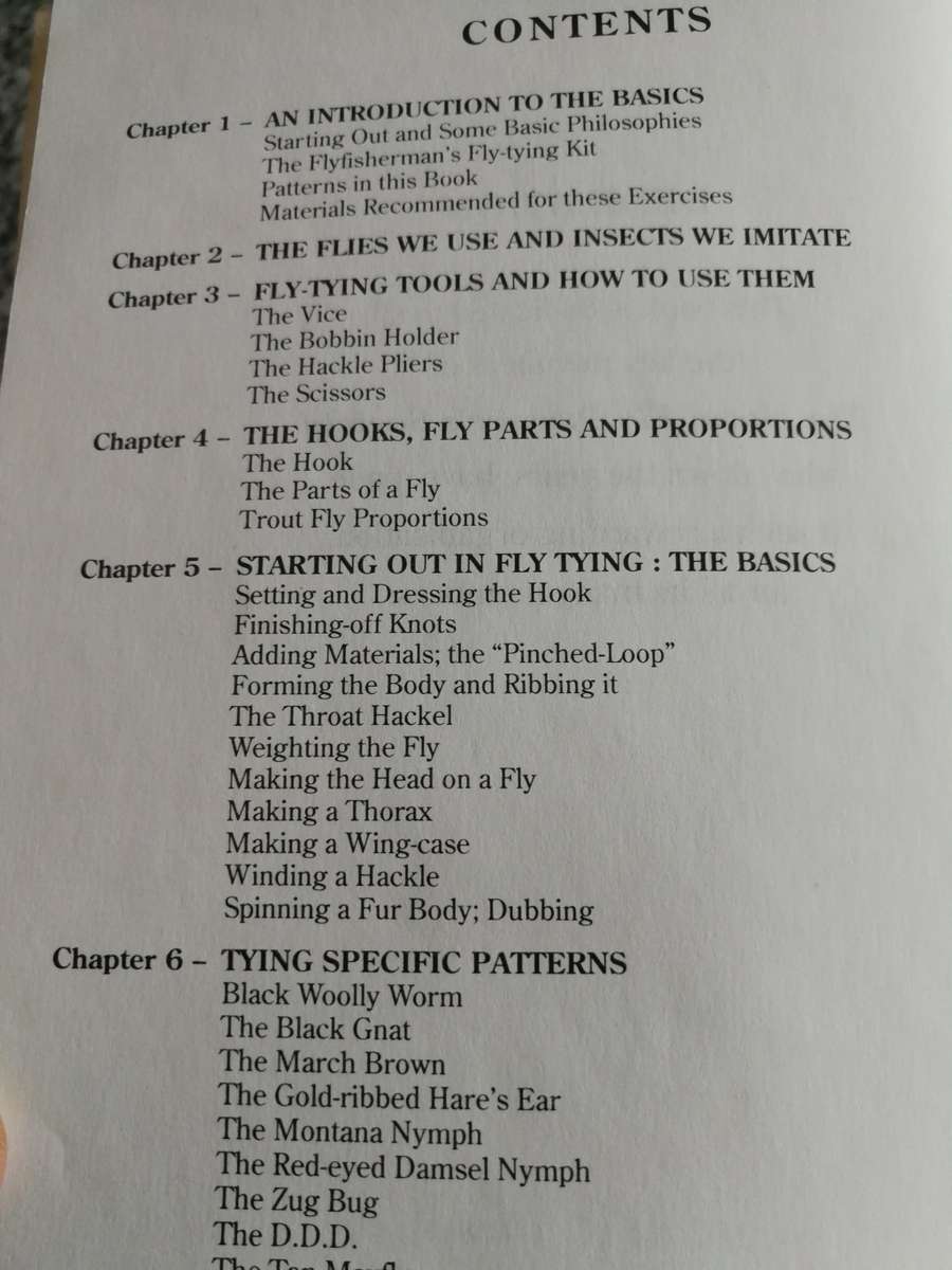 INTRODUCING FLY TYING by TOM SUTCLIFFE Beginner`s Guide to Fly-Tying South Africa fishing trout