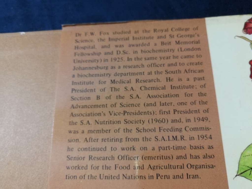 Reserved for Kelly FOOD FROM THE VELD Edible Plants from the Southern Africa F W FOX & M E NORWOOD