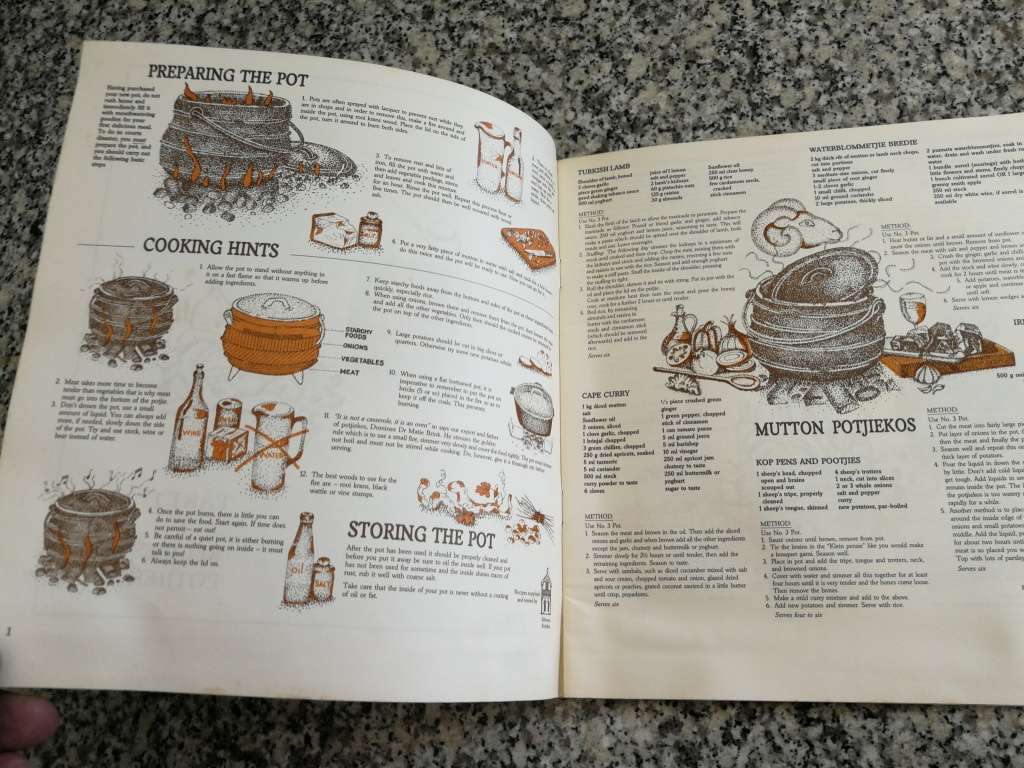 2 BOOKS CALTEX RECIPE COLLECTION 200 Recipes PLUS CALTEX POTJIEKOS and BRAAI BOOK
